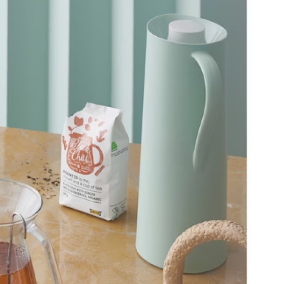 Other - Modern Green Insulated 34 oz Pitcher NWOT